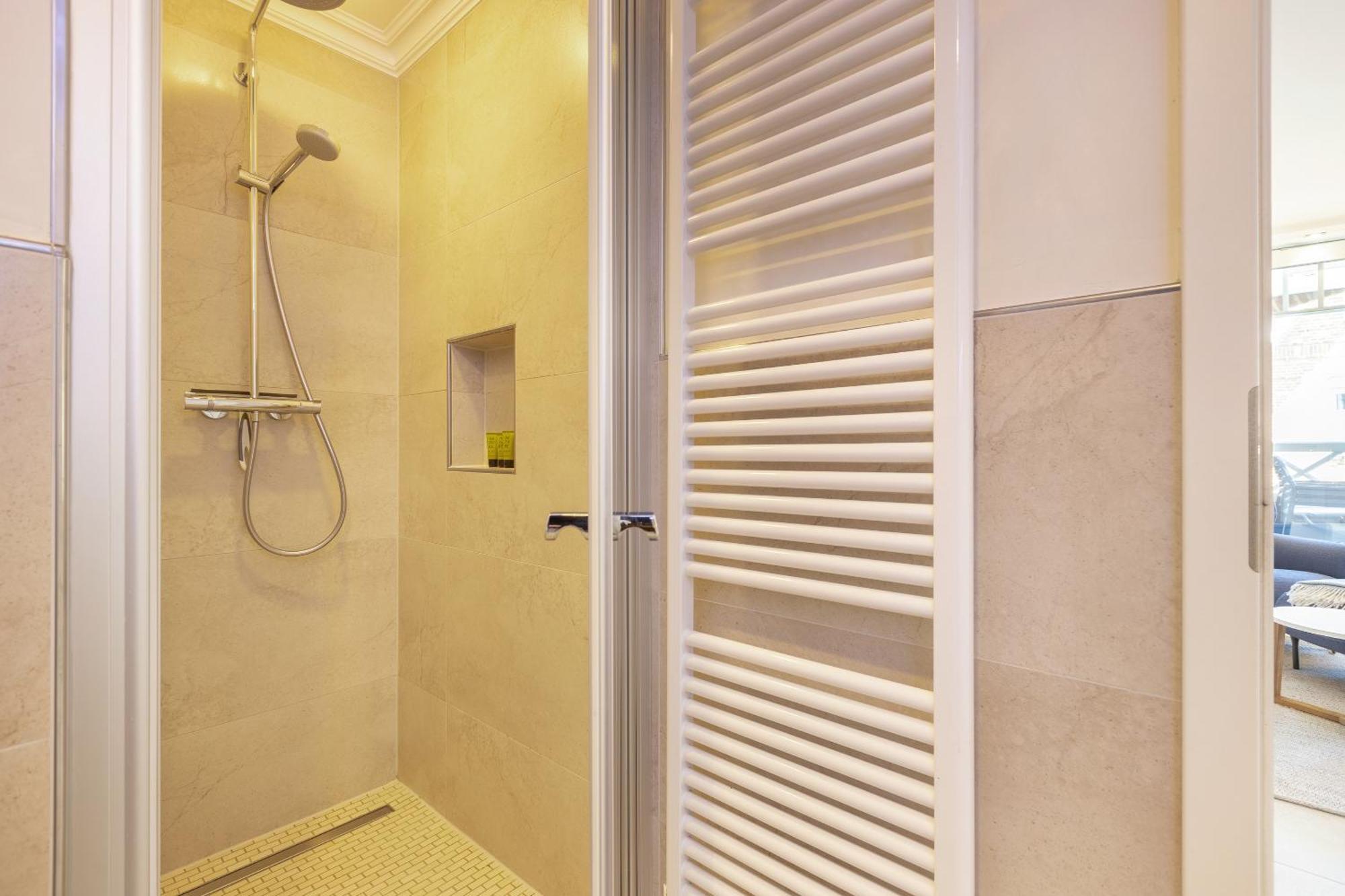 Mali Apartment *